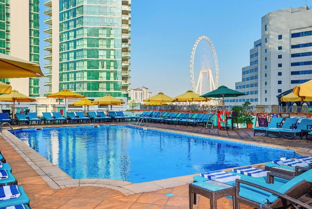 Pool, Ramada Hotel & Suites by Wyndham JBR, Dubai