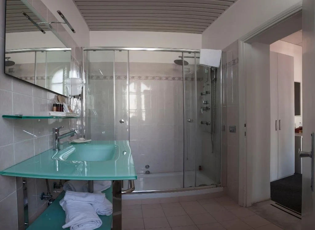 DOUBLE DELUXE WITH TERRACE Room, Villa Pirandello, Rome