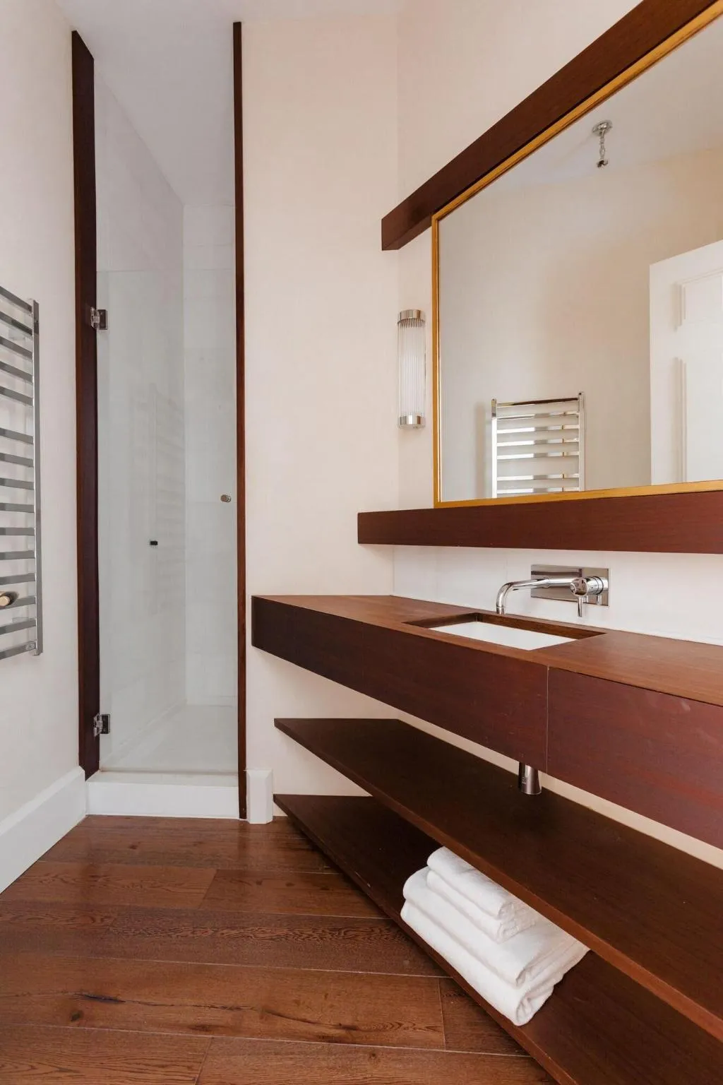 DOUBLE QUEEN SIZE BED Room, Do: Placa Reial, Barcelona