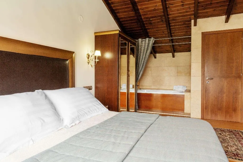 Room, Mediterranean Village Hotel & Spa, Thessaloniki