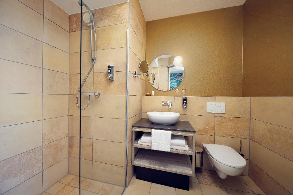DOUBLE SEA VIEW Room, Inntel Hotels Den Haag Marina Beach, Amsterdam