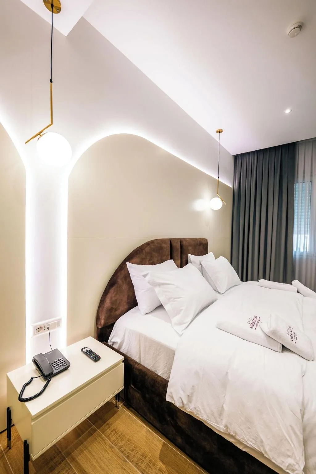 Room, Ambasador Hotel, Durres