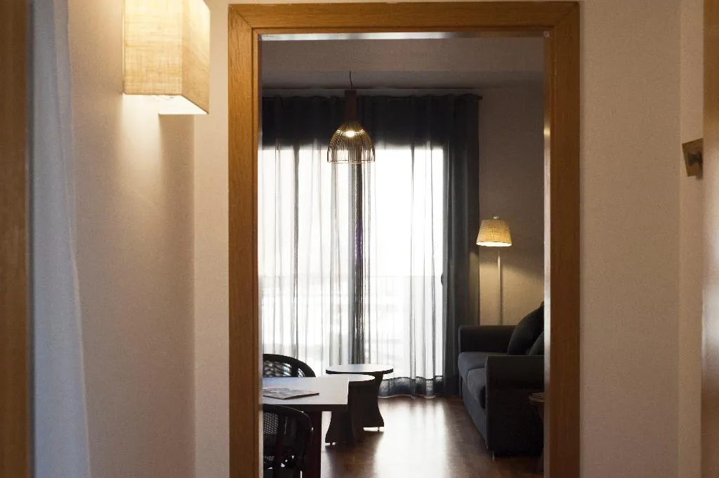 APARTMENT TWO BEDROOMS Room, MH Apartments Gracia, Barcelona