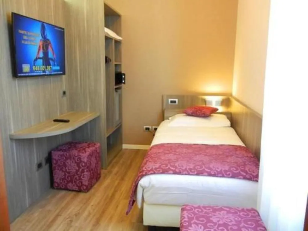 SINGLE EXECUTIVE Room, Hotel Delle Nazioni, Milan