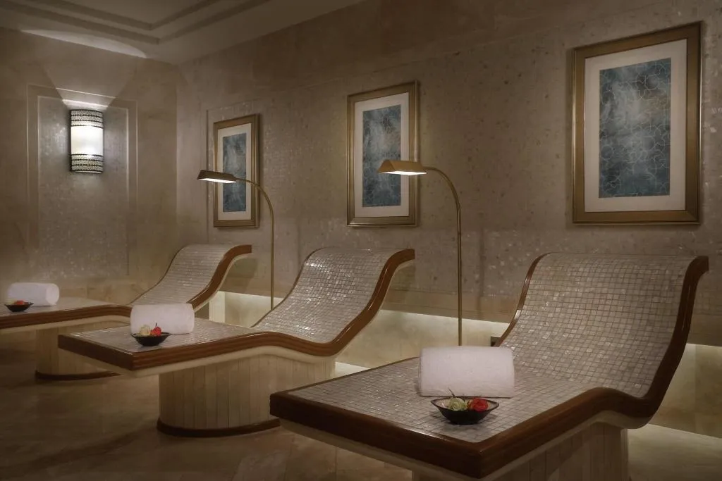 Sports and Entertainment, The Ritz-Carlton, Dubai, Dubai