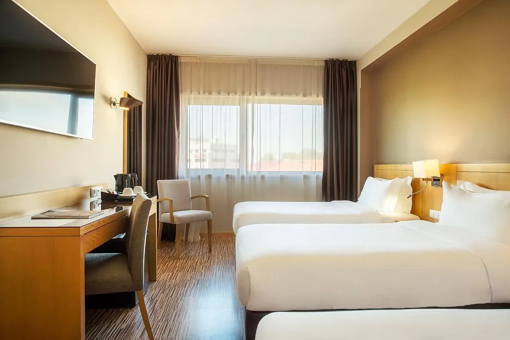 TRIPLE SUPERIOR Room, HF Tuela Porto, Porto