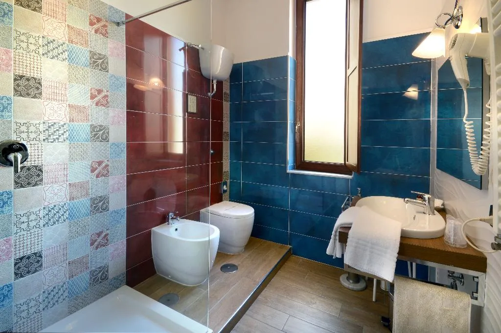 DOUBLE SUPERIOR Room, Pinto-Storey Hotel, Naples