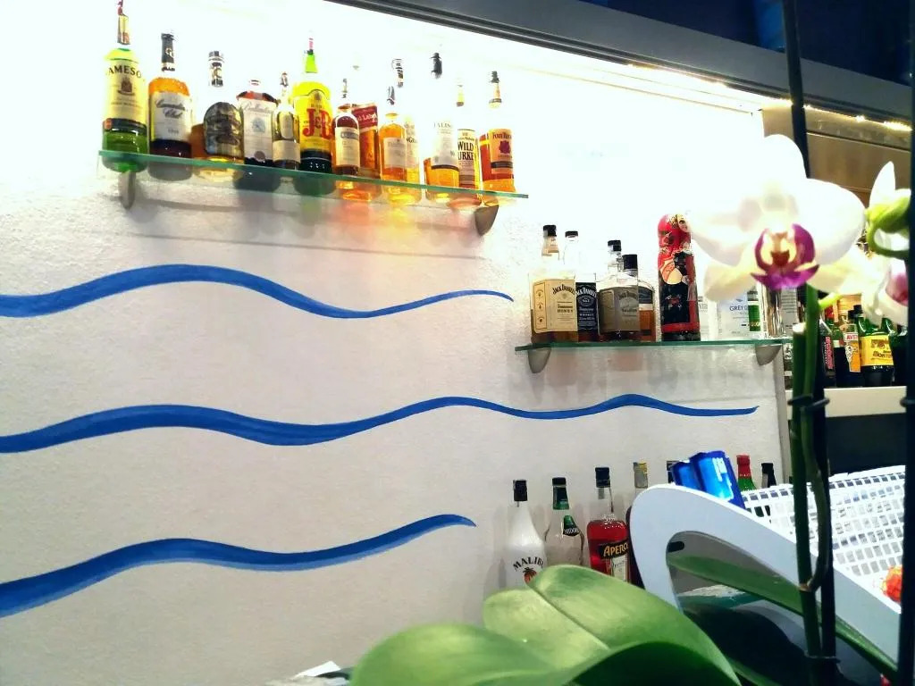 Lobby, Meli, Cagliari