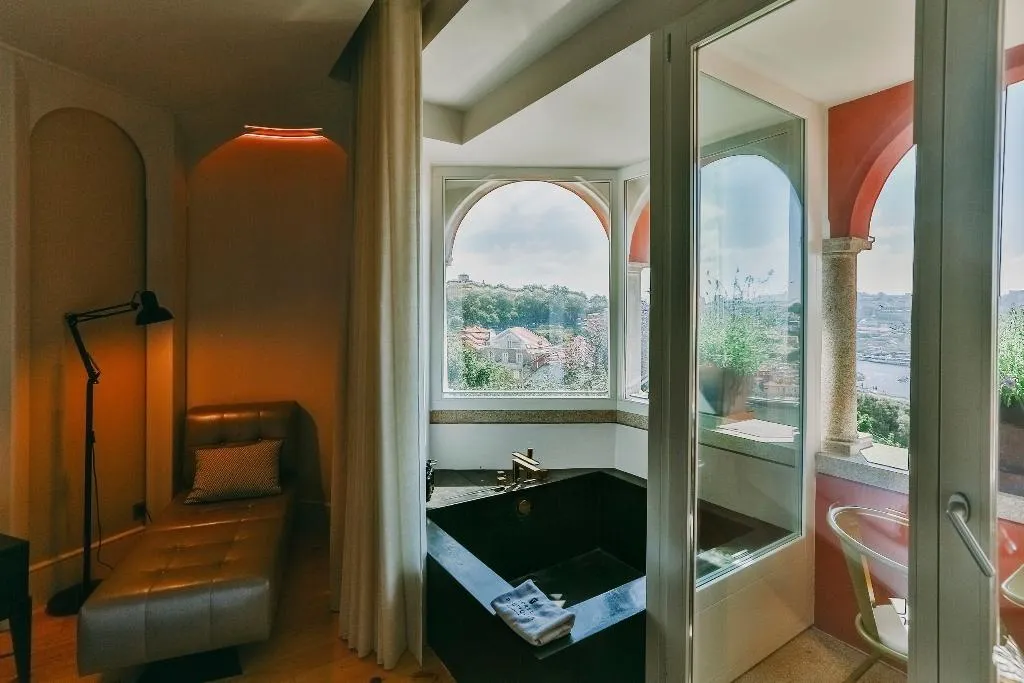DOUBLE EXECUTIVE Room, Torel Avantgarde, Porto