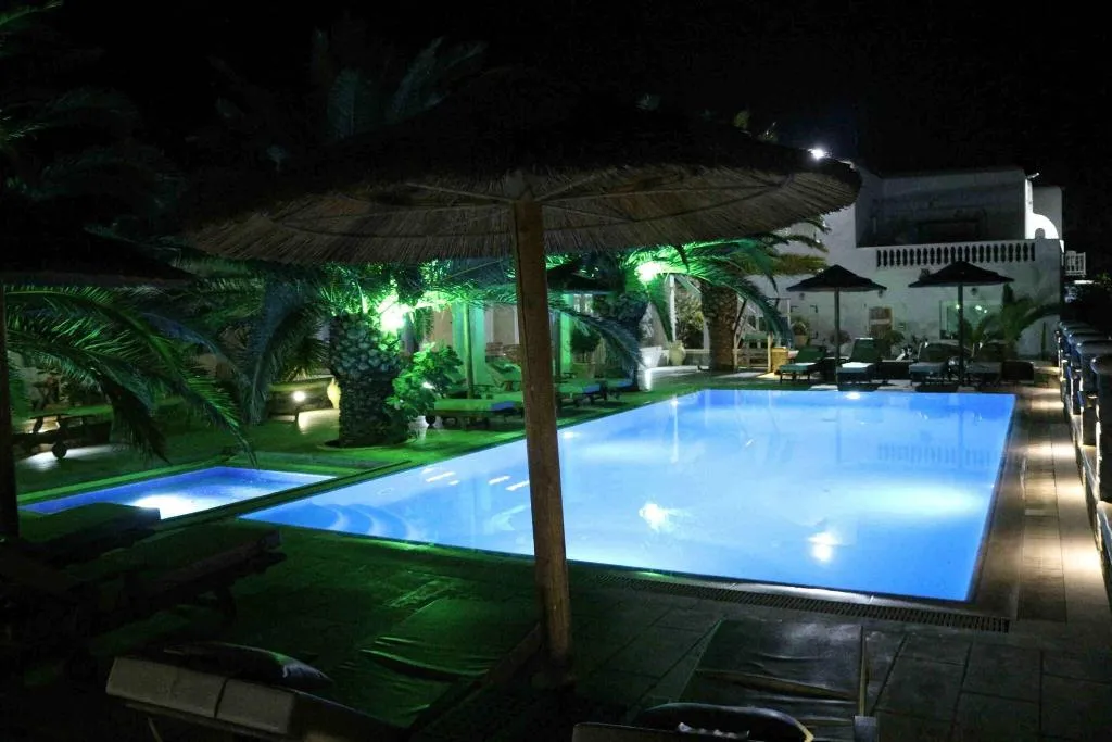 Pool, Petinaros, Mykonos