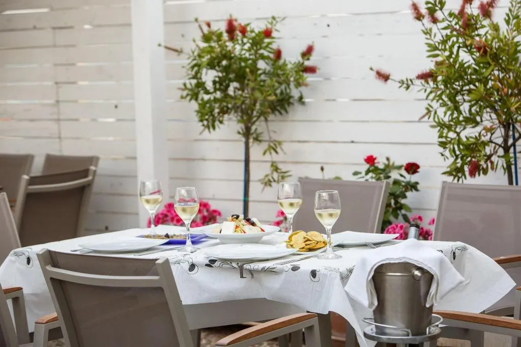 Restaurant, Mavridis Hotel, Thessaloniki
