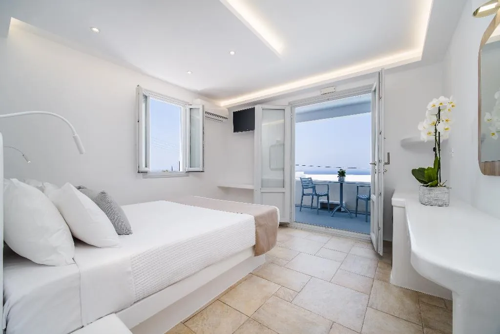 SUITE SUPERIOR Room, Serenita Luxury Suites, Santorini