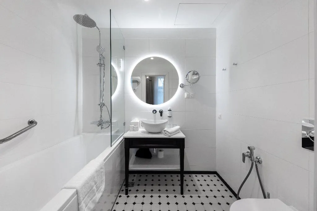 SUITE DELUXE Room, Nunne Boutique Hotel, Tallinn