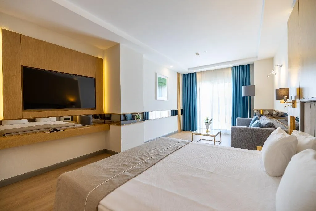 SUITE DELUXE Room, La Quinta by Wyndham Bodrum, Bodrum