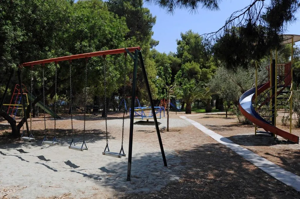 Sports and Entertainment, King Saron Club Marmara, Athens
