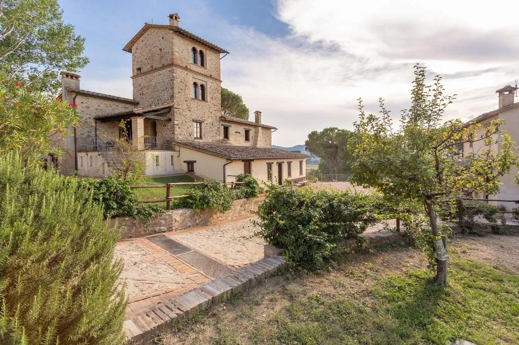 General view, Gh Borgo Pulciano Agriturismo, Perugia