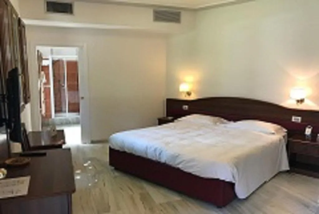 JUNIOR SUITE WITH DOUBLE BED Room, Relais La Corte Di Cloris, Florence