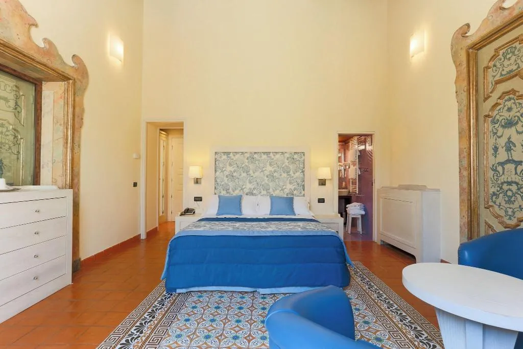 JUNIOR SUITE STANDARD Room, Maison Tofani, Naples