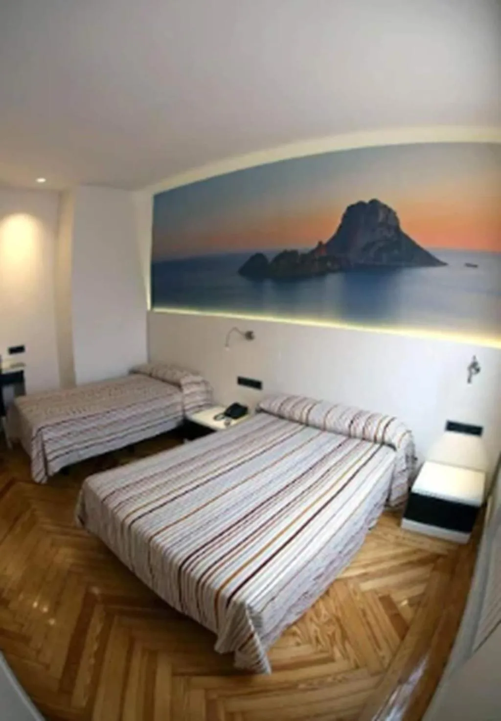 Room, Hostal Abadía Madrid, Madrid