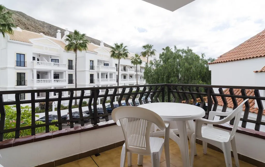General view, Club Tenerife, Tenerife