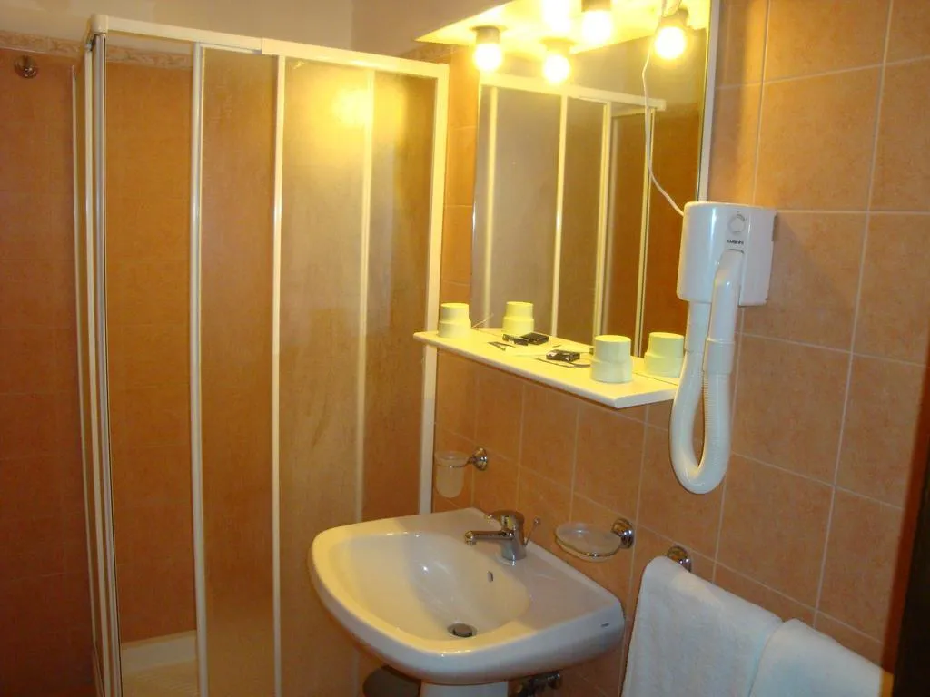 Double or Twin CLASSIC Room, Hotel Nike, Catania
