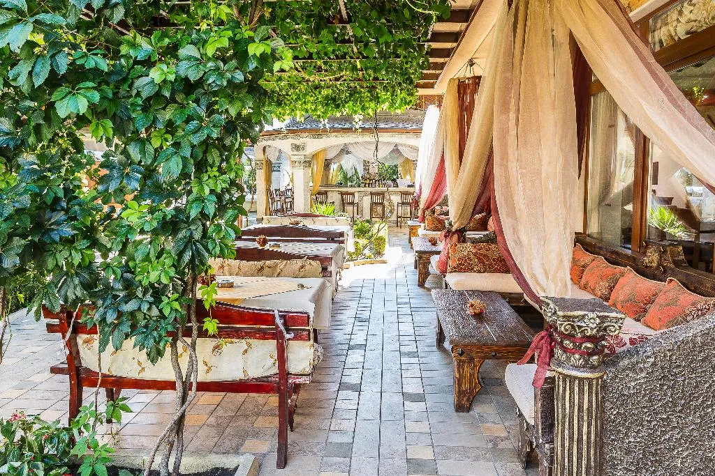 Restaurant, Gold Pearl Hotel, Bourgas