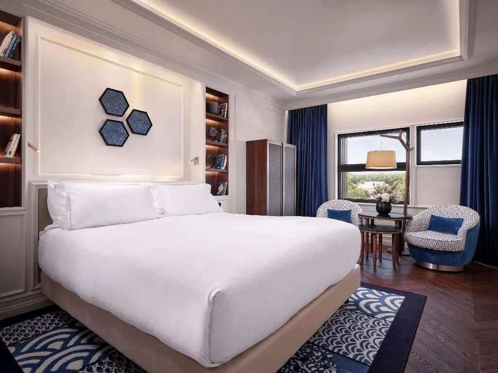 SUITE WITH TERRACE Room, Sofitel Barcelona Skipper, Barcelona