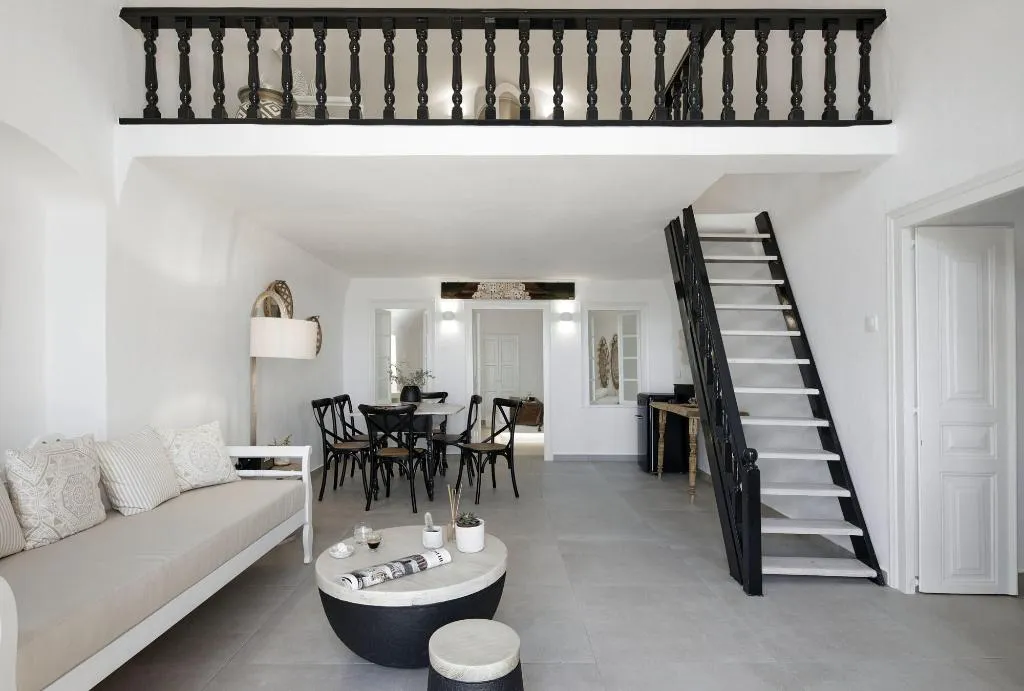 Room, Nano Suites, Santorini