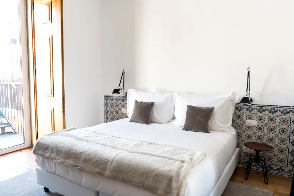 APARTMENT ONE BEDROOM Room, Flora Chiado Apartments, Lisbon
