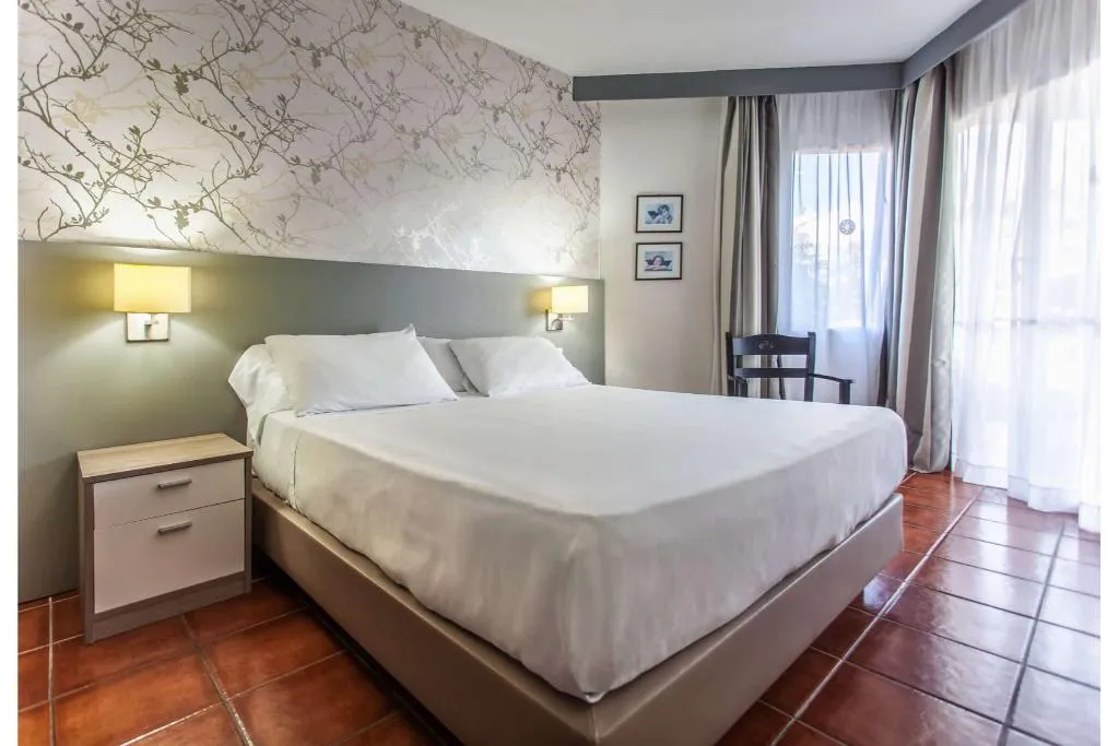 APARTMENT ONE BEDROOM Room, HG Tenerife Sur, Tenerife