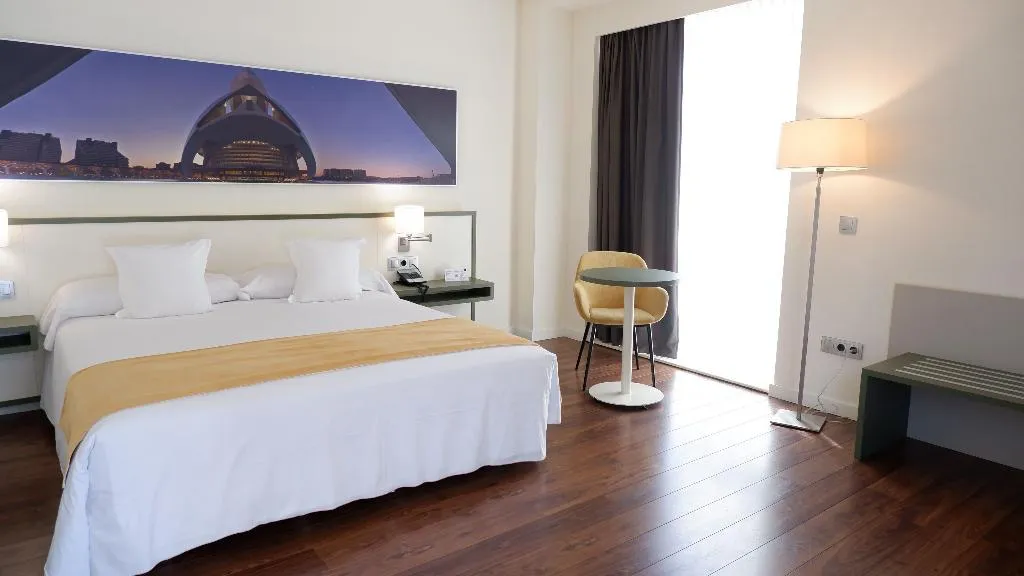 JUNIOR SUITE GRAND Room, Primus Valencia, Valencia