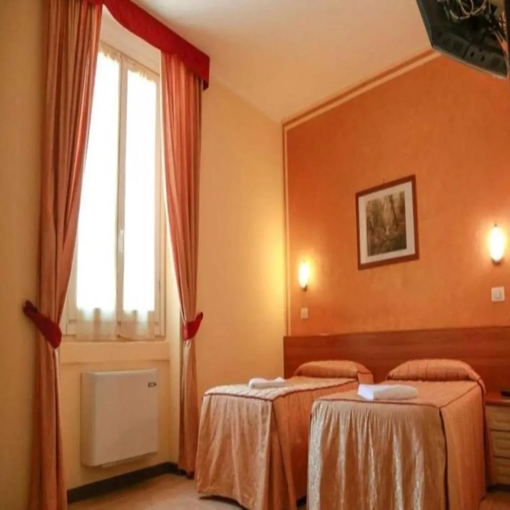 Room, Hotel Nuovo Rondo   Sesto San Giovanni, Milan