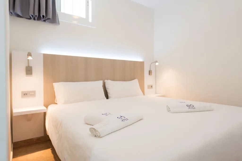 Room, eó Apartamentos Las Rosas, Gran Canaria