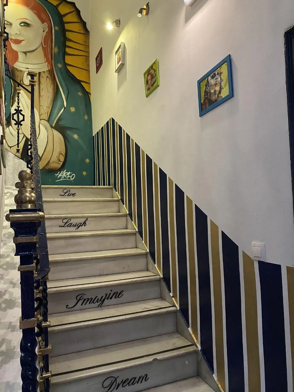Lobby, Sevilla Kitsch Hostel Art, Seville