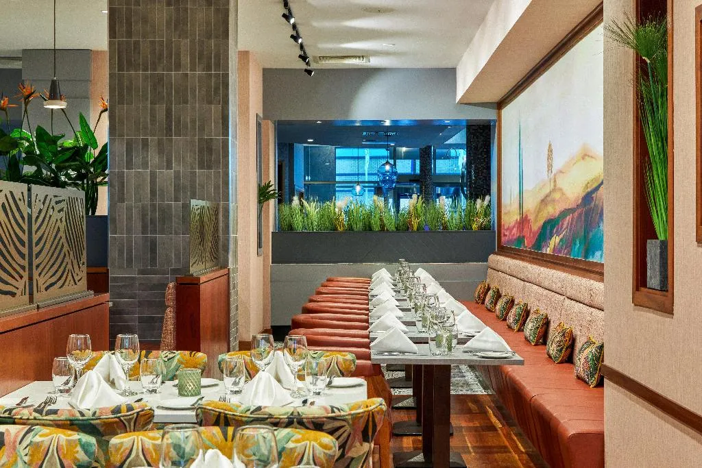 Restaurant, Crowne Plaza Dublin Blanchardstown, Dublin