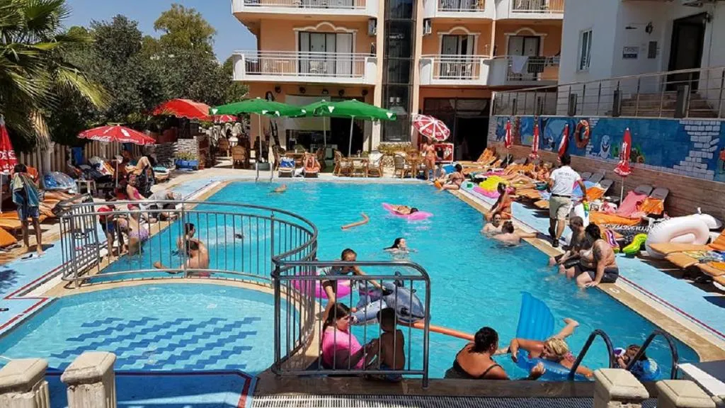 Sports and Entertainment, Mutlu Apart, Bodrum