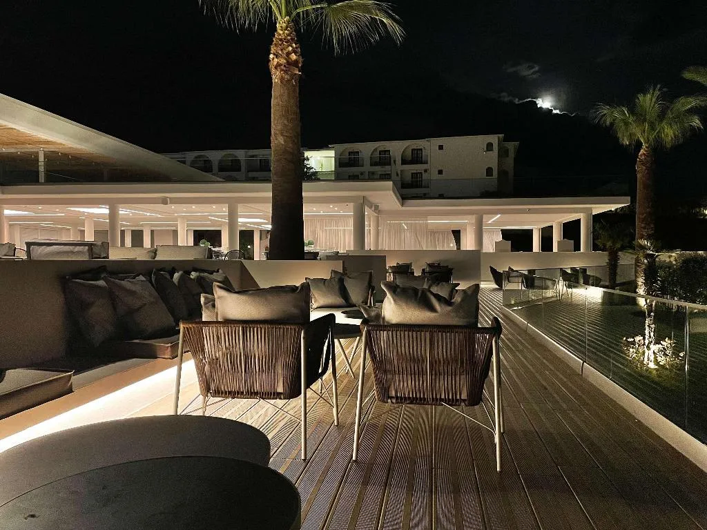 Restaurant, Akrathos Beach Hotel, Thessaloniki