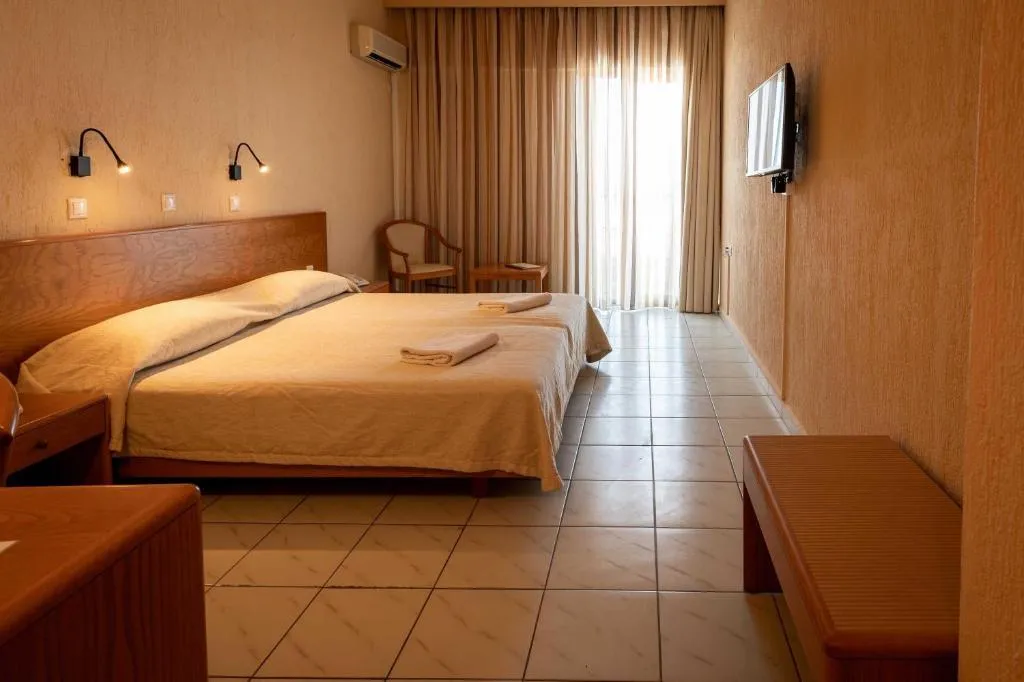 Double or Twin STANDARD Room, Malia Bay Beach Hotel & Bungalows, Crete