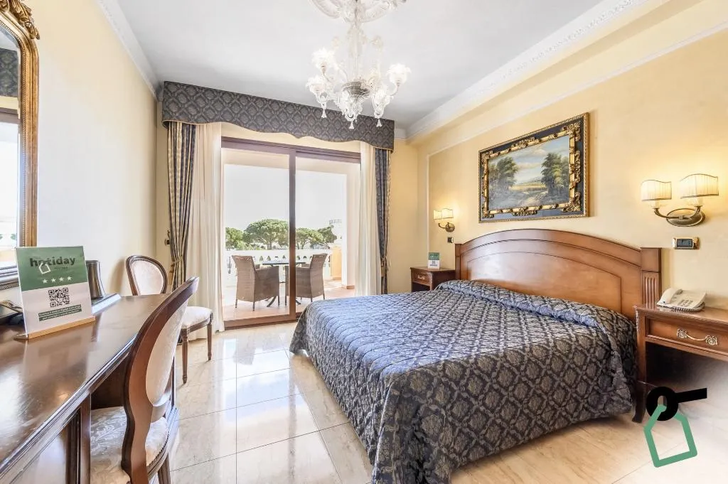 Double or Twin SEA FRONT Room, Hotiday Room Collection - Olbia Porto, Olbia