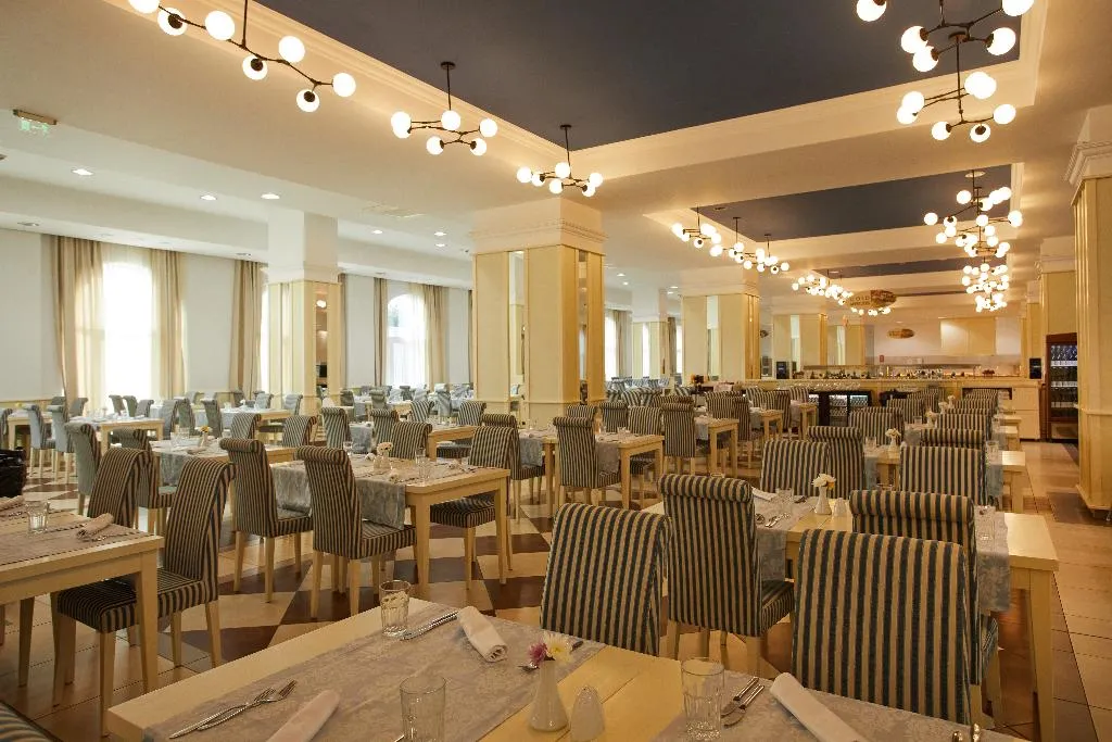 Restaurant, Alua Sunny Beach Resort & Spa, Bourgas