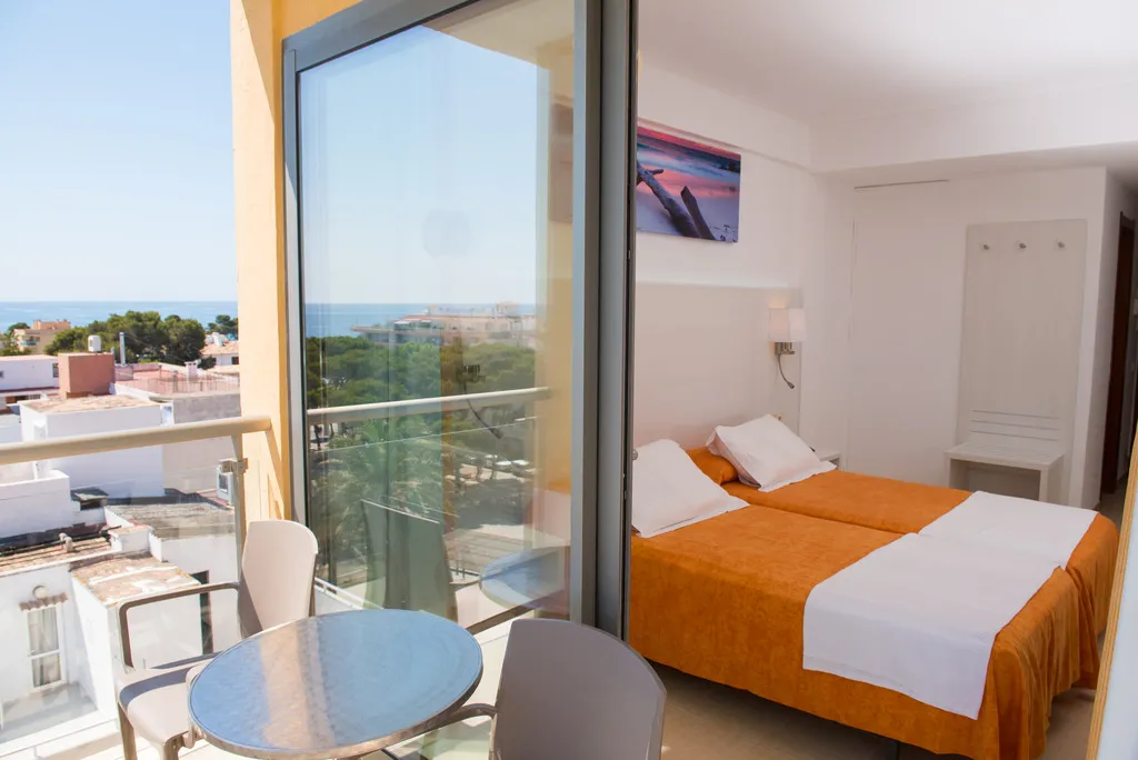 Double or Twin SUPERIOR WITH BALCONY Room, Bella Mar, Majorca