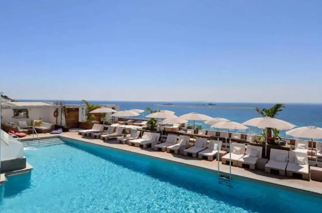 Sports and Entertainment, Hotel Cenit & Apts. Sol y Viento, Ibiza