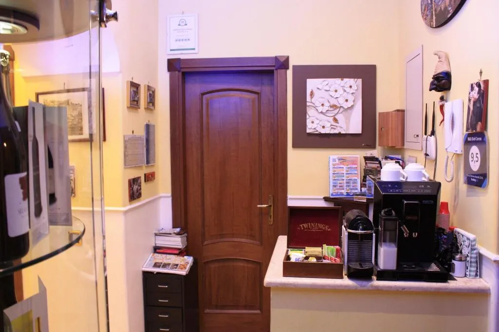 Lobby, Del Corso, Naples