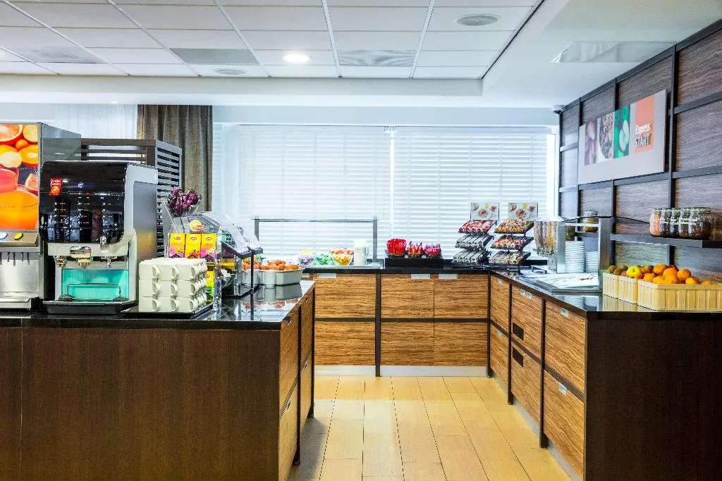 Restaurant, Holiday Inn Express Amsterdam-Sloterdijk Station, Amsterdam