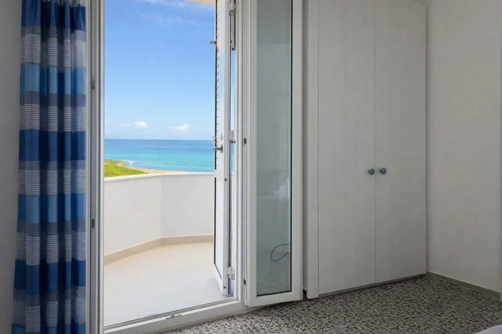 Double or Twin SEA VIEW Room, Hotiday Castelsardo Spiaggia, Cagliari