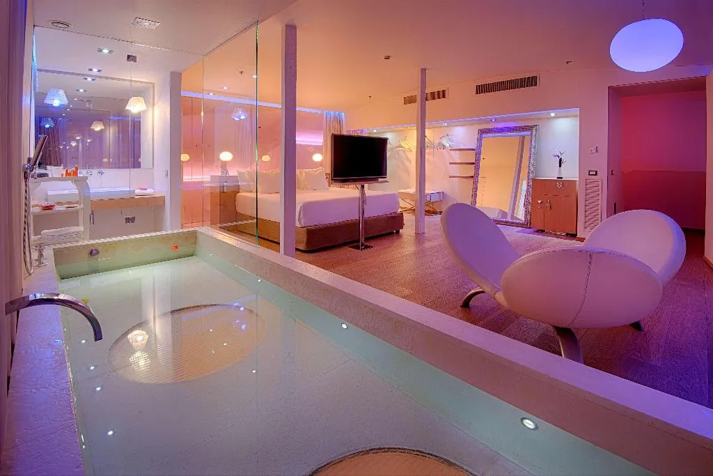 Room, nhow Milano, Milan