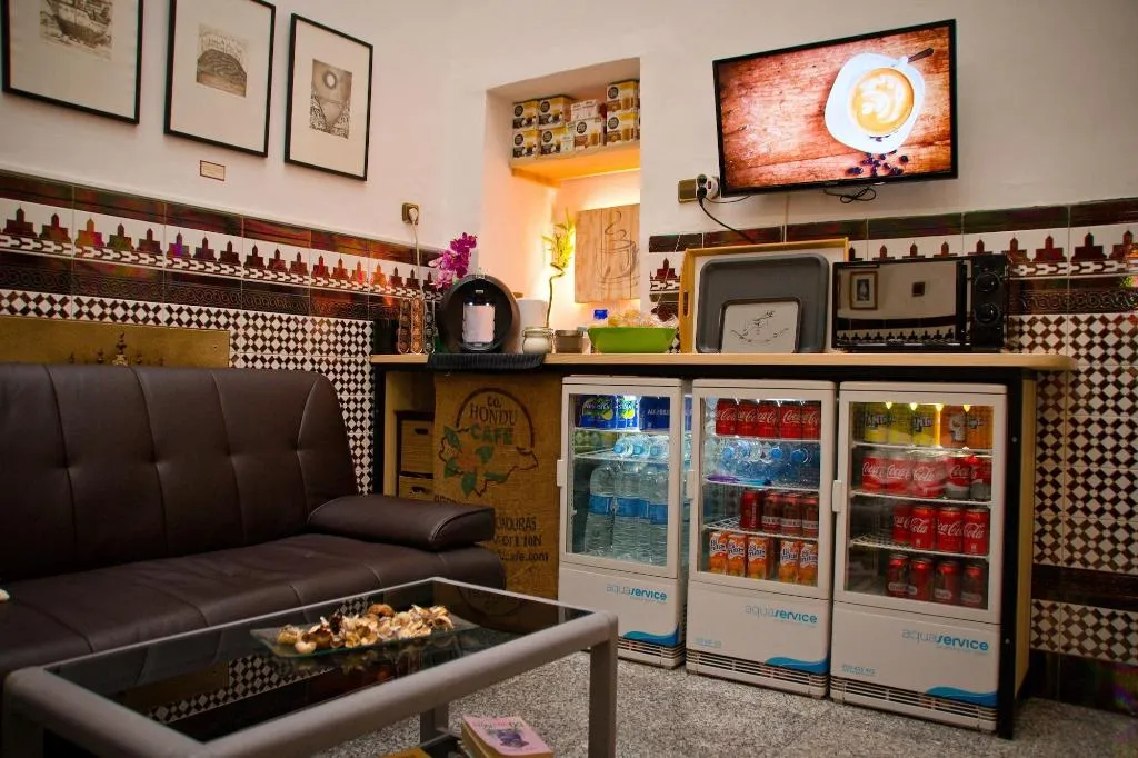 Lobby, Hostal La Muralla, Seville