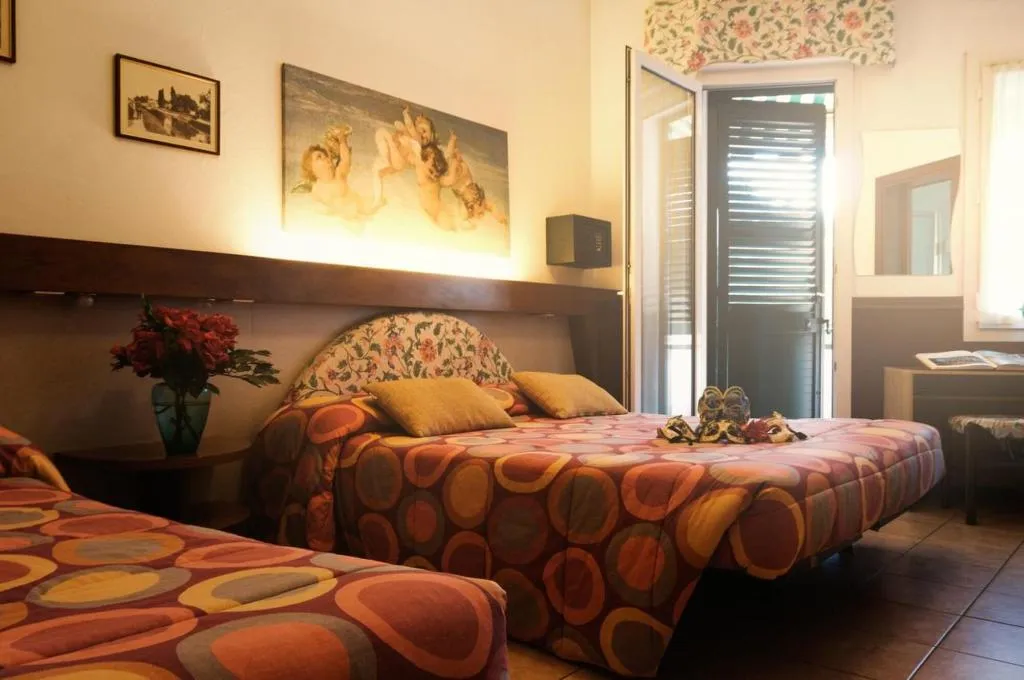 Room, Hotel Roma, Venice