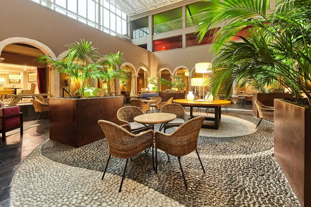 Lobby, Parador de la Seu d'Urgell, Costa Brava