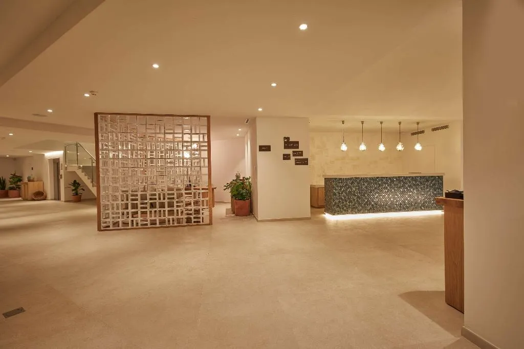 Lobby, Cala San Miguel Ibiza Res, Curio Colllec by Hilton, Ibiza